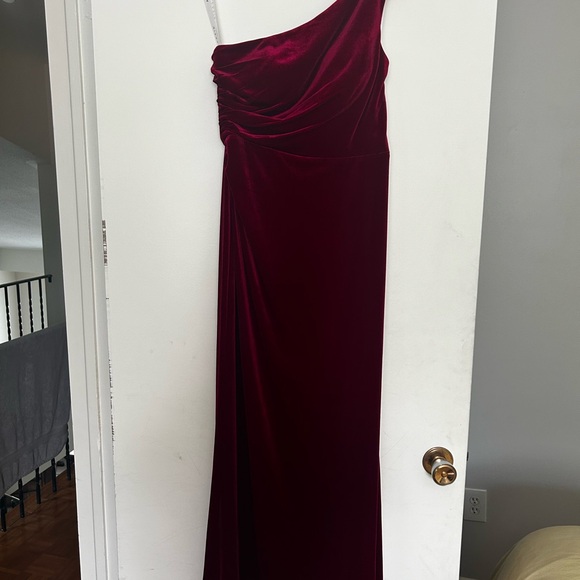 Azazie Argan Velvet One Shoulder Maxi Dress - Picture 4 of 6